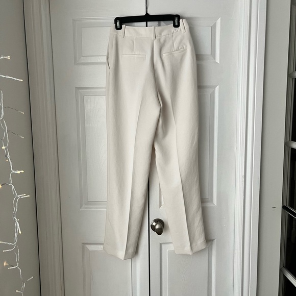 Aritzia Wilfred - “Chopin” High Waisted Cropped Trousers / Dress Pants in White - Picture 4 of 6
